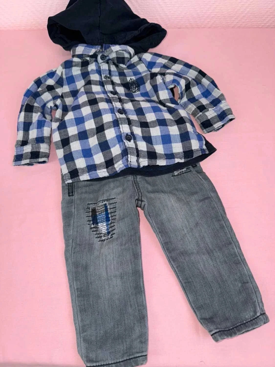Ensemble garçon ikks taille 6 mois très bon état – photo 3